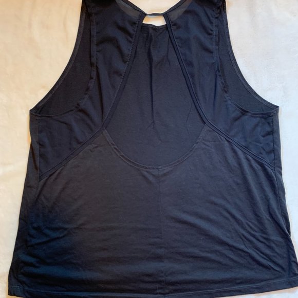 Nike Training Tank - Picture 2 of 3